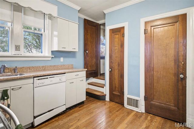 400 Royal Avenue, St Louis, MO 63135