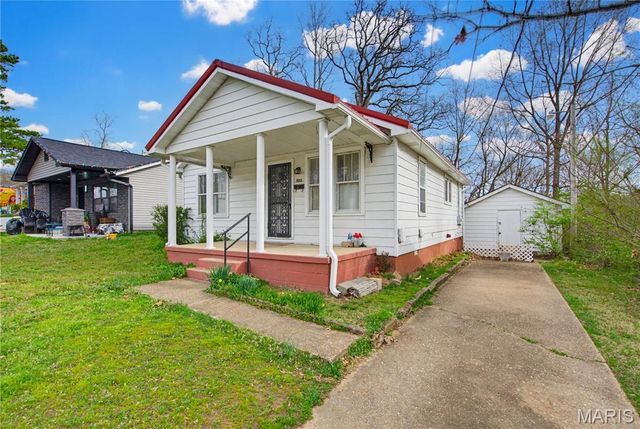 925 Kendall Drive, Poplar Bluff, MO 63901