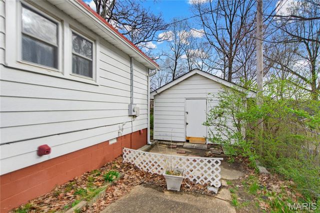 925 Kendall Drive, Poplar Bluff, MO 63901