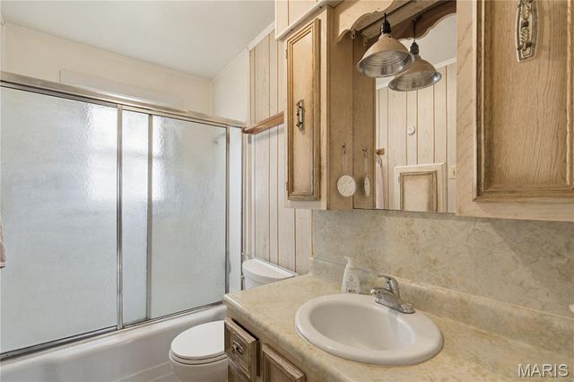 925 Kendall Drive, Poplar Bluff, MO 63901