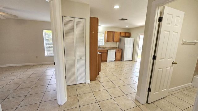 309 BOUNDARY BOULEVARD B, Rotonda West, FL 33947