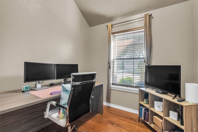 226 King George Road, Ponder, TX 76259