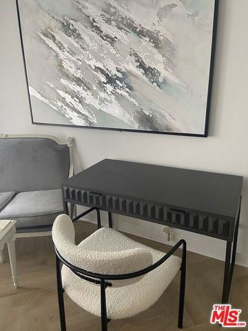 435 Arnaz Drive 201, Los Angeles, CA 90048