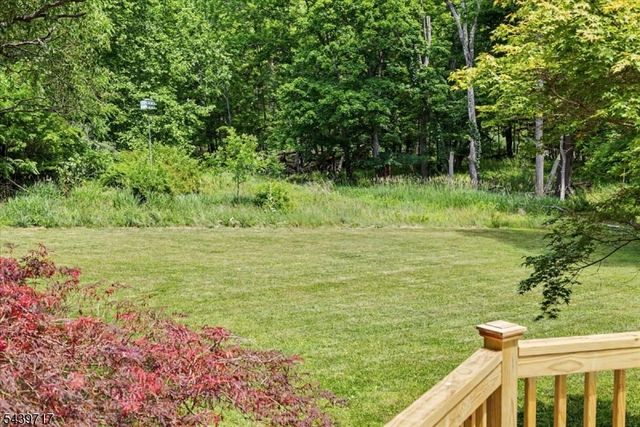 12 Upper Creek Rd, Delaware Twp., NJ 08559