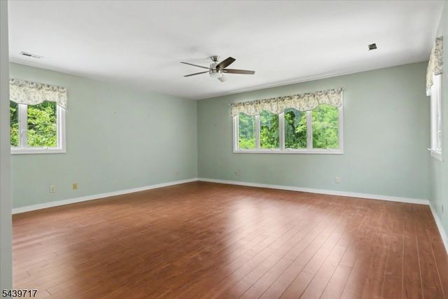 12 Upper Creek Rd, Delaware Twp., NJ 08559