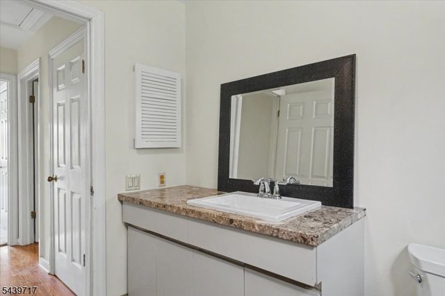 12 Upper Creek Rd, Delaware Twp., NJ 08559