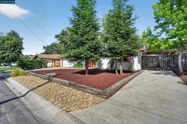 2131 Ahneita Dr, Pleasant Hill, CA 94523