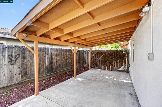 2131 Ahneita Dr, Pleasant Hill, CA 94523