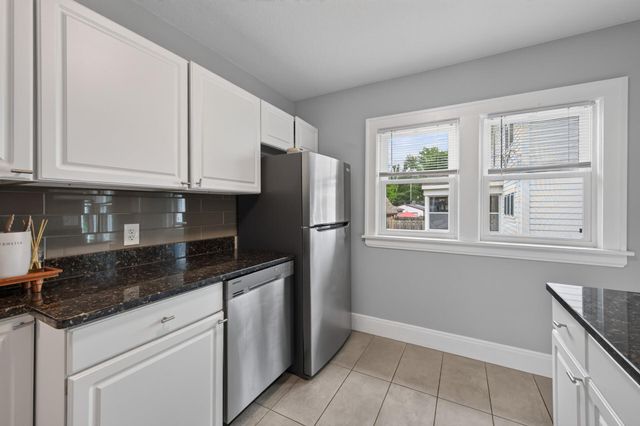 1335 Sargent Avenue, Saint Paul, MN 55105