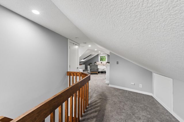 1335 Sargent Avenue, Saint Paul, MN 55105