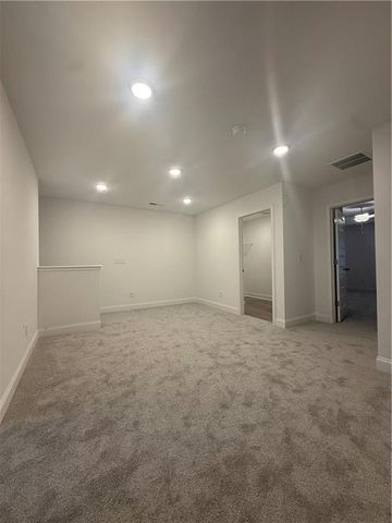 878 Porter Ridge Lane, Decatur, GA 30032