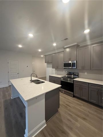 878 Porter Ridge Lane, Decatur, GA 30032