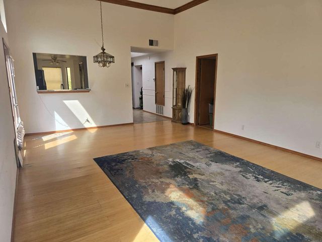 10312 Camino Del Oso NE, Albuquerque, NM 87111