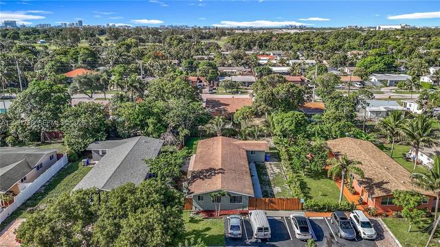 700 NE 25th St 1-2, Pompano Beach, FL 33064