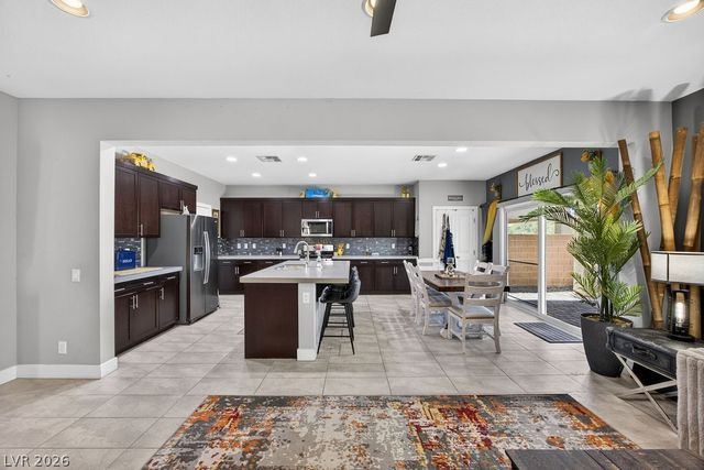 6375 Ashland Crest Street, Las Vegas, NV 89115