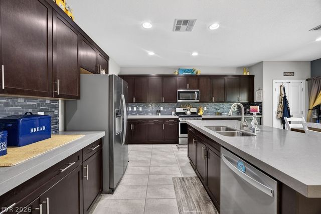 6375 Ashland Crest Street, Las Vegas, NV 89115