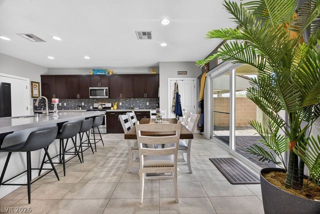 6375 Ashland Crest Street, Las Vegas, NV 89115