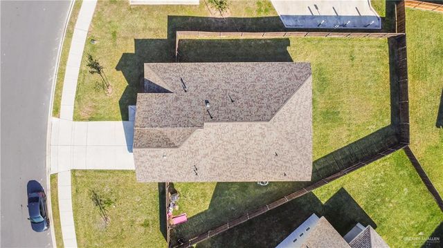 3912 N Rye Circle, Edinburg, TX 78542