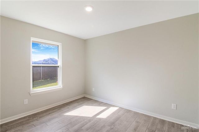 3912 N Rye Circle, Edinburg, TX 78542