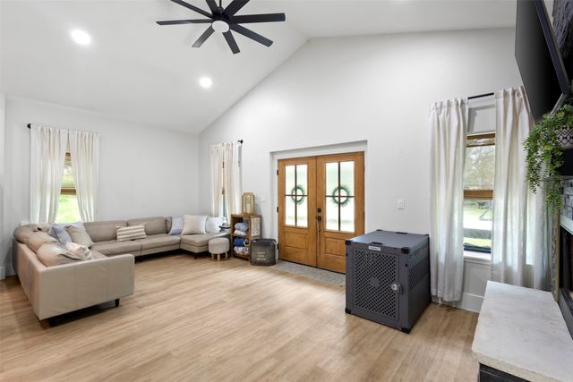 7151 Fm 1390, Scurry, TX 75158
