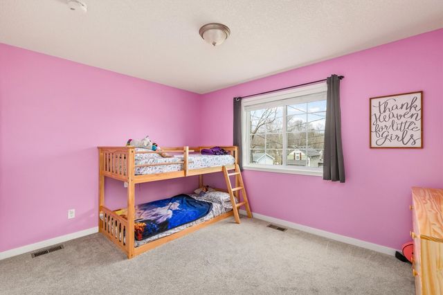 404 Lacona Avenue, Des Moines, IA 50315