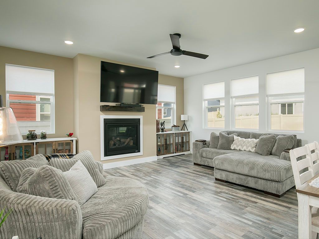 7049 Copper Sunset Drive, Billings, MT 59106 photo 2