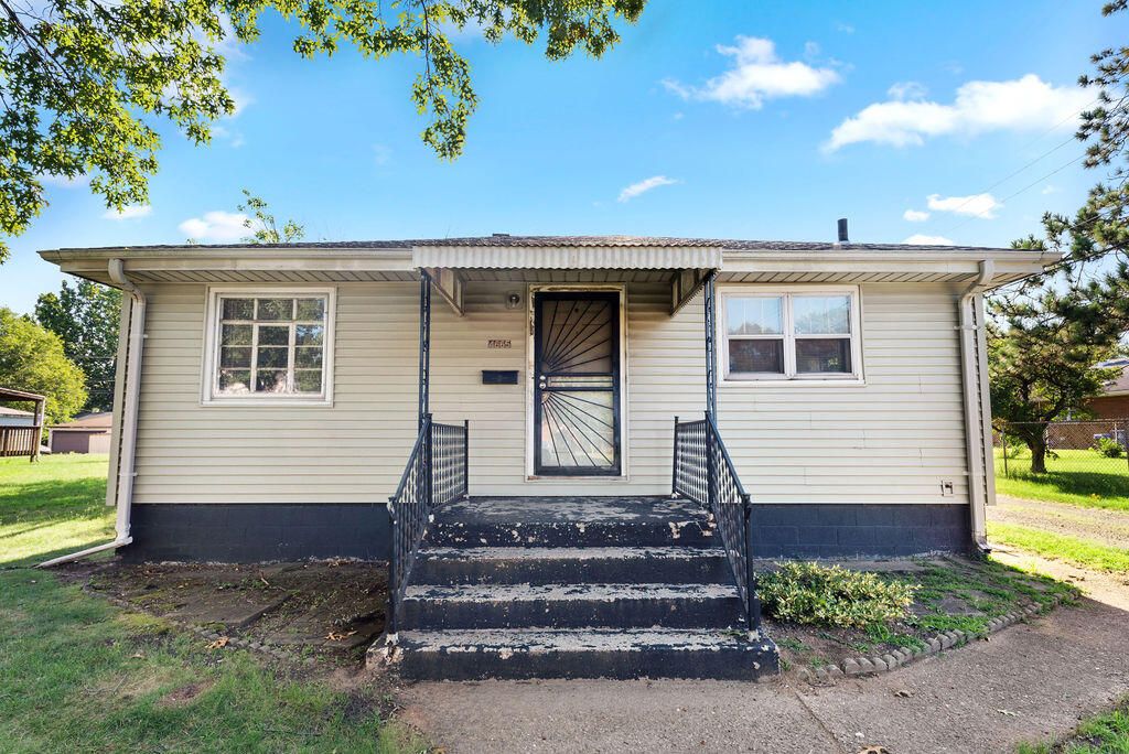 4665 Pierce Street, Gary, IN 46408