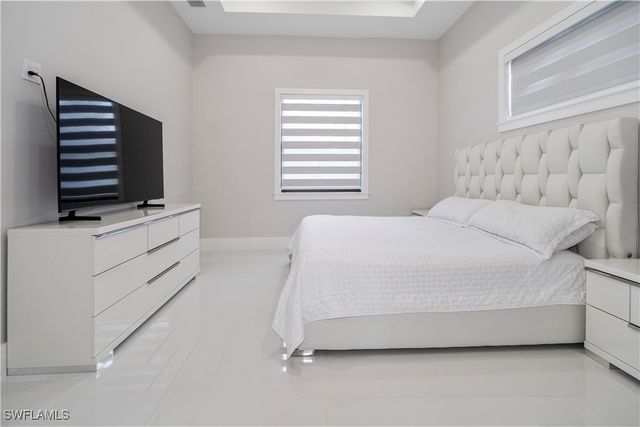 2313 6th AVE SE, Naples, FL 34117