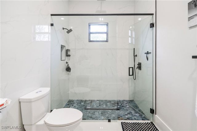 2313 6th AVE SE, Naples, FL 34117