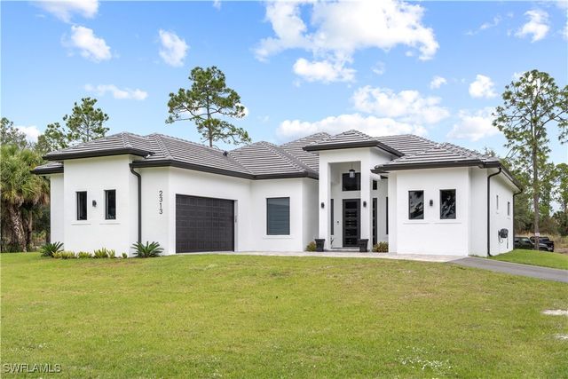 2313 6th AVE SE, Naples, FL 34117