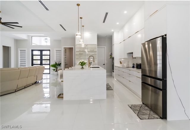 2313 6th AVE SE, Naples, FL 34117