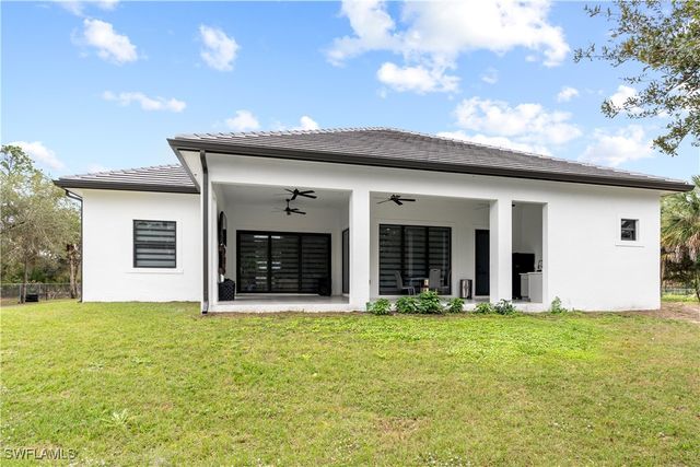 2313 6th AVE SE, Naples, FL 34117