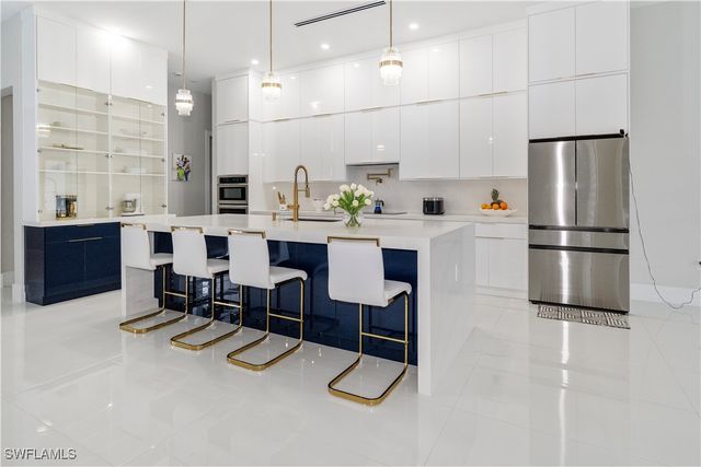 2313 6th AVE SE, Naples, FL 34117