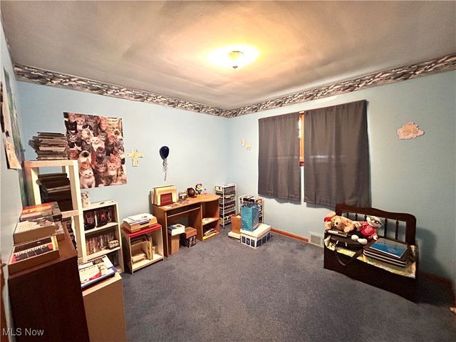 63 Willard Avenue, Bedford, OH 44146