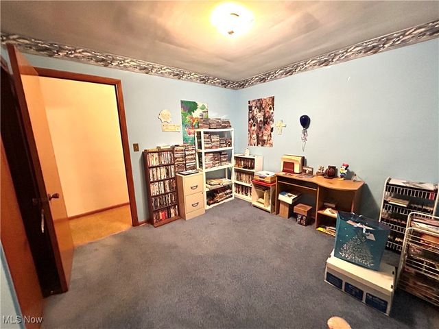 63 Willard Avenue, Bedford, OH 44146