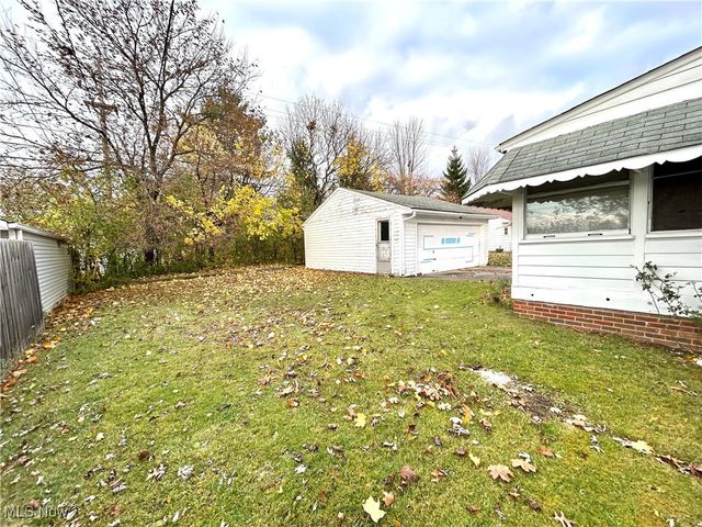 63 Willard Avenue, Bedford, OH 44146