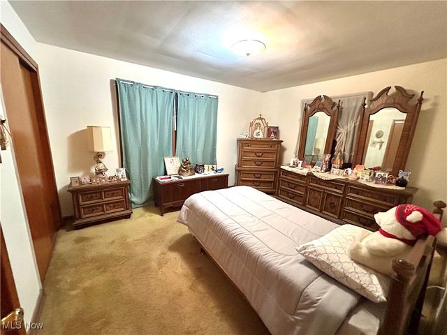 63 Willard Avenue, Bedford, OH 44146