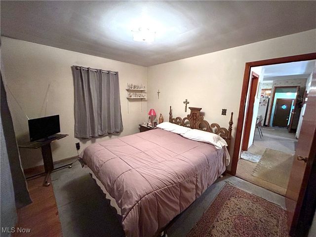 63 Willard Avenue, Bedford, OH 44146