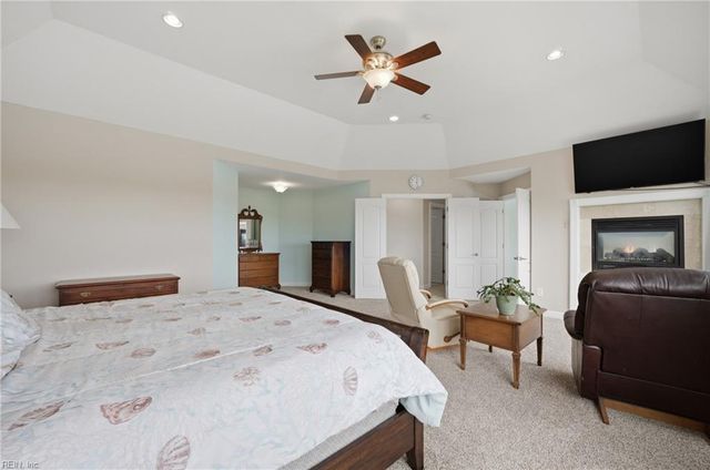 2041 Bierce DR, Virginia Beach, VA 23454
