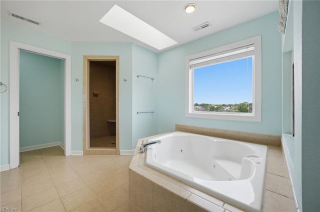 2041 Bierce DR, Virginia Beach, VA 23454