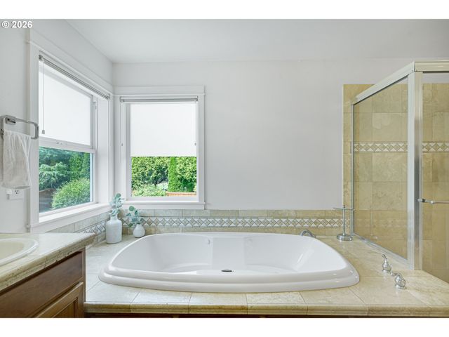 1635 Nw 36TH Ave, Camas, WA 98607