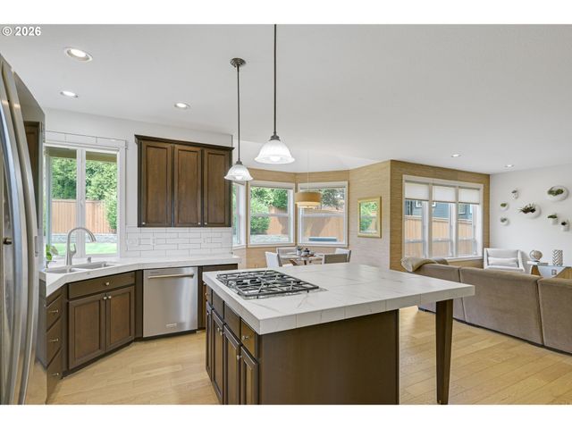 1635 Nw 36TH Ave, Camas, WA 98607