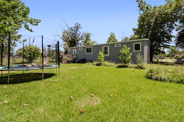 1721 Main Street, Danbury, TX 77534