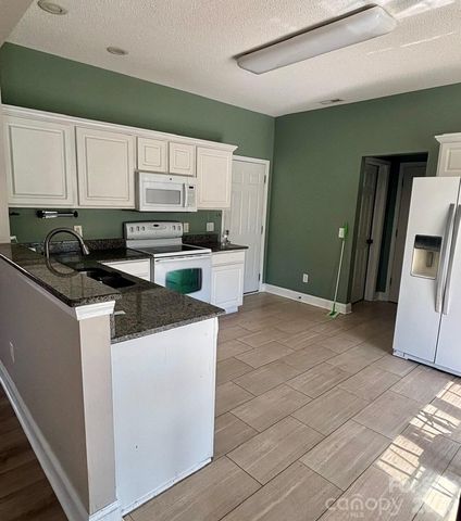 2018 Southwind Drive 53, Charlotte, NC 28216