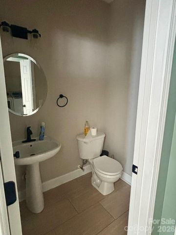 2018 Southwind Drive 53, Charlotte, NC 28216