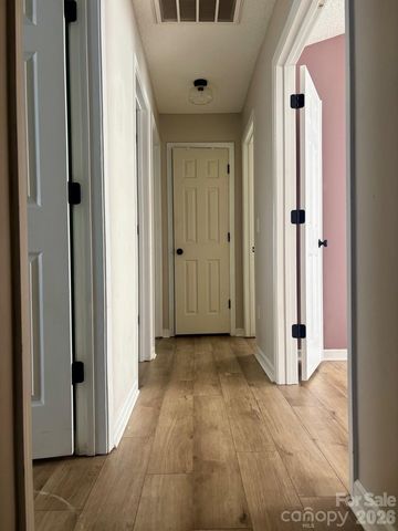 2018 Southwind Drive 53, Charlotte, NC 28216