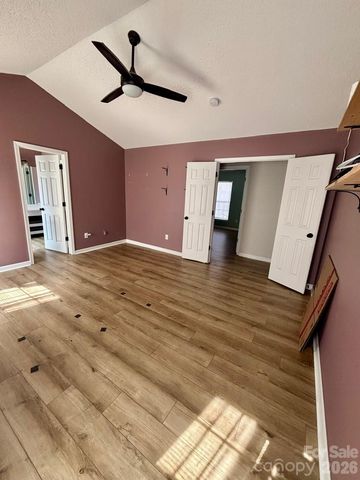 2018 Southwind Drive 53, Charlotte, NC 28216