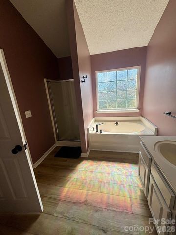 2018 Southwind Drive 53, Charlotte, NC 28216