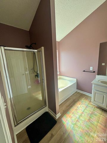 2018 Southwind Drive 53, Charlotte, NC 28216