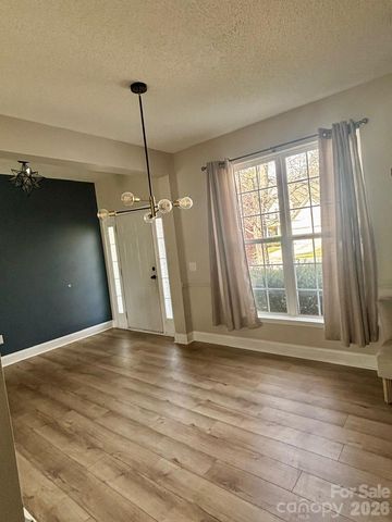 2018 Southwind Drive 53, Charlotte, NC 28216